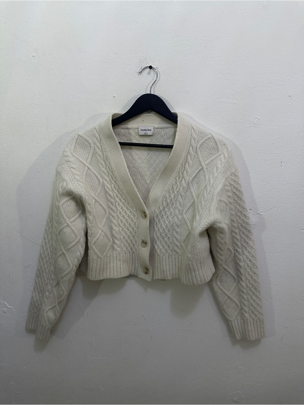 Sunday Best Aritzia Merino Wool Cable Knit Cardigan Women’s M Ivory Cropped